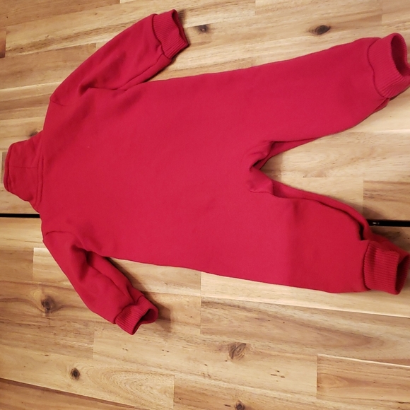 Red Onsie - Picture 5 of 5